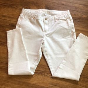 Jennifer Lopez white skinny jeans size 12